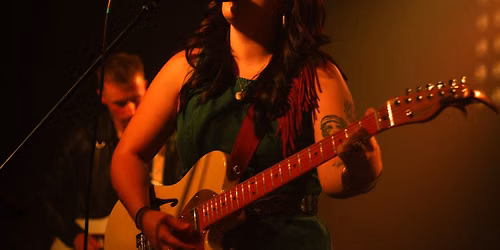 Jessie James - Guitarist & Vocalist