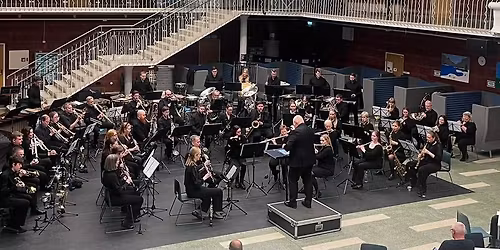 Mackey og Sparke - Asfalt og sf\u00e6rer. Mo Hornmusikk p\u00e5 NM 2026