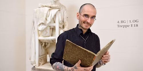 Dr. Mark Benecke \u2022 Essen \u2022 Lichtburg