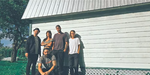 Stompin' Trees | La Petite Bo\u00eete Noire