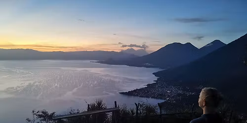 Et \u00e5rs solo rejse I Central Amerika og Caribien