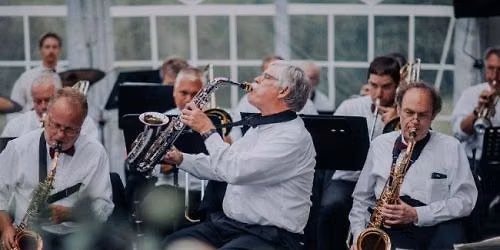 Serenade Jazz Orchestra