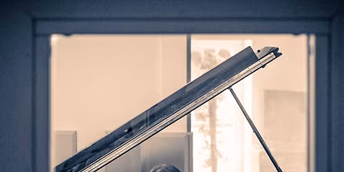 Eve Beuvens, Aur\u00e9lie Charneux, Marine Horbaczewski