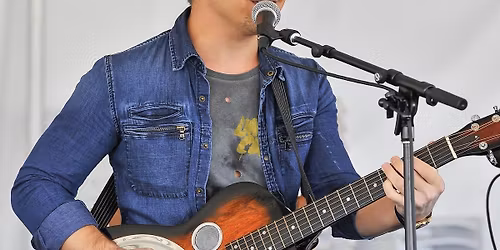 Hunter Hayes with Blu Eyes