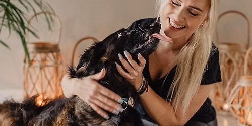 F\u00f6rel\u00e4sning om djurkommunikation med Sarah fr\u00e5n Doga&Soul.