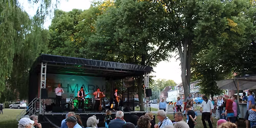 Sommerkonzert am Sportplatz: Under Pressure \/ Rock-Pop Cover aus 4 Jahrzehnten