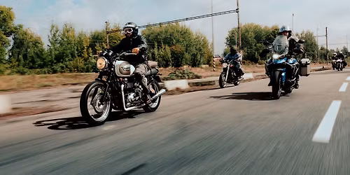 Triumph Season Opening - vyj\u00ed\u017e\u010fka | Hradec Kr\u00e1lov\u00e9