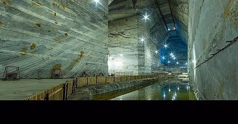 EXCURSIE SALINA SLANIC PRAHOVA SI MANASTIRILE CHEIA, CRASNA SI SUZANA