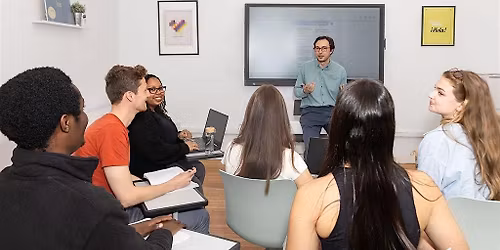 Visa and Career Pathways in Spain for Auxiliares 2026