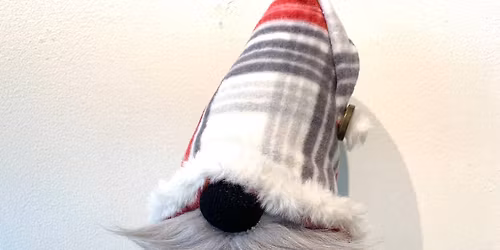 The Art of Crafting: Winter Holiday Gnomes!