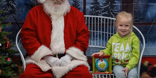 Cookies & Pictures With Santa!