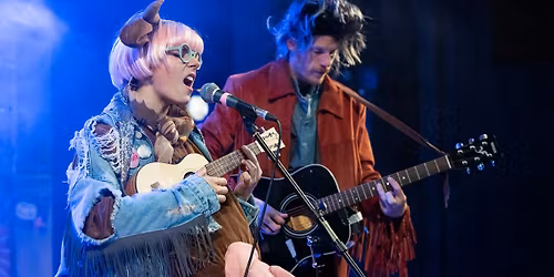 O kravi, ki je lajala v luno \/ glasbena predstava