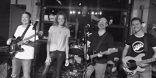 Vintage Groove SUNDAY FUNDAY at Paulie's!  5\/17\/26  3-6:30pm