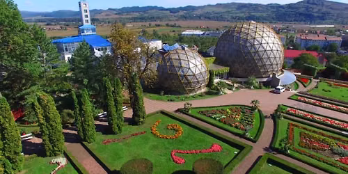 Gradina Zmeilor, Gradina Botanica Jibou