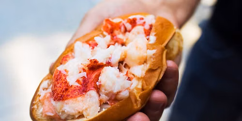Cousins Maine Lobster at The Alley on High Street