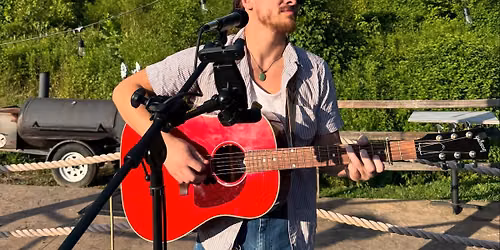 Live Music with Evan Wayne