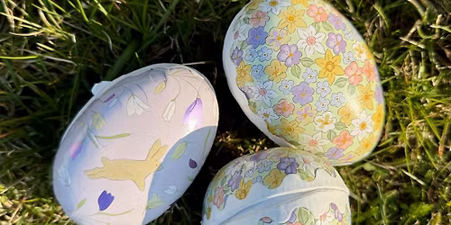 De granna p\u00e5sk\u00e4ggen i Gamla stan \ud83d\udc23 V\u00e4rikk\u00e4\u00e4t p\u00e4\u00e4si\u00e4ismunat vanhassakaupungissa