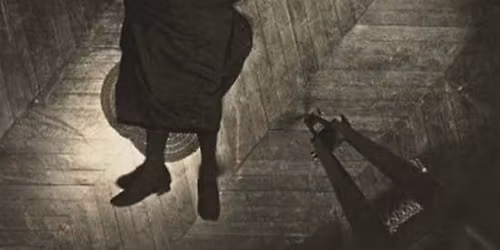 Visite guid\u00e9e des sc\u00e8nes de crime \u00e0 Bruxelles