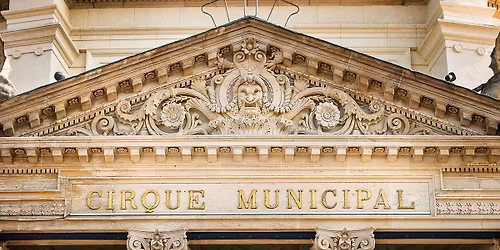 \ud83c\udfaa Premi\u00e8re Piste ! \u00b7 Les \u00e9l\u00e8ves de l'\u00e9cole du Cirque Jules Verne