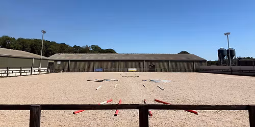 EVENING GROUP Polework at BISHOP BURTON INDOORS