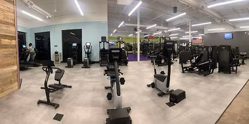 Be our Guest! \ud83d\udc9c FREE Day of Fitness!