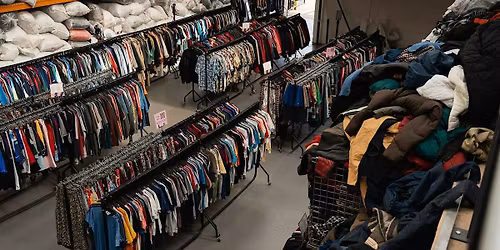 Vintage Folk Warehouse Sale (Everything \u00a35!)