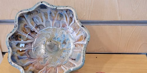 Stoneware on the Wheel - Apple Baker