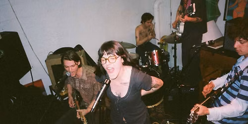 Holidays in United States w\/ Zachshots, Armbite, & Pennydog at Cousin Danny's
