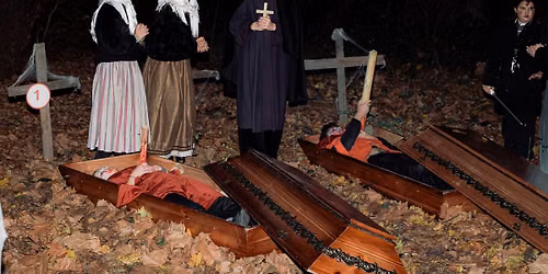 Halloween V parku- p\u0159\u00edb\u011bhy zlo\u010dinu