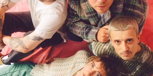 Fickle Friends live at Thekla