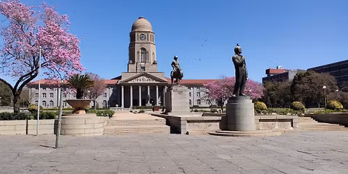 Pretoria History walking adventure. Kruger House, Ou Raadsaal!