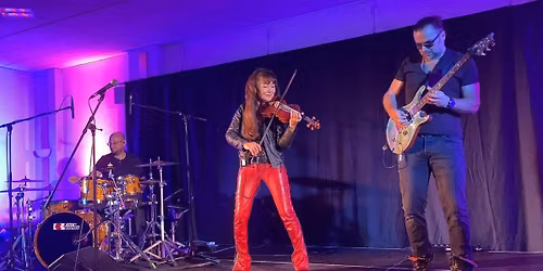 Jooni Hwang & Sixtention