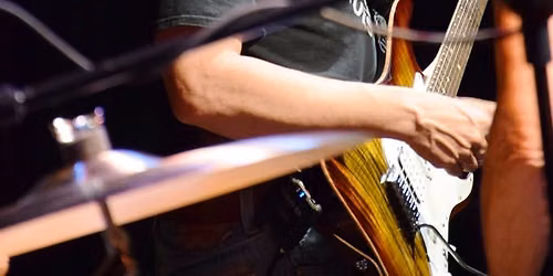 EddyJ Solo - Acoustic Kicks Off Season Four of Anaconda's Wonderful Community Market!