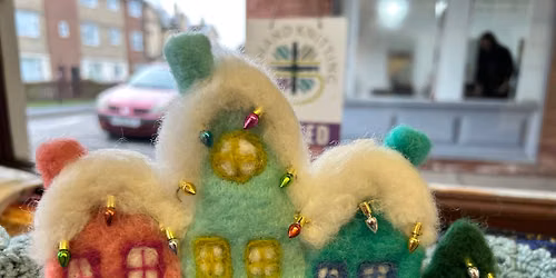 Christmas houses ornament - needle felting workshop