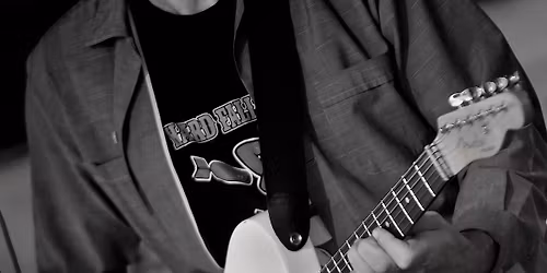 Cullen Winter's Blue Boomerang