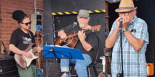 Dolly's Boys on the road!