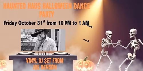 Halloween Dance Party in the Haunted Haus