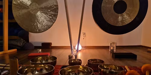 L\u00e9lekemel\u0151 Hangf\u00fcrd\u00f6 az \u00c9desany\u00e1k het\u00e9n