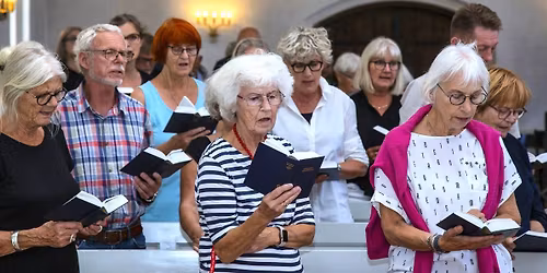 F\u00e6llessang i kirken