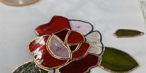 Stained Glass Saturday Workshop with Sam Yates (November)