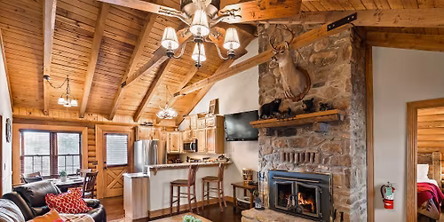 \ud83c\udf1f A Weekend in Branson MO \ud83c\udf1f $49 Per Couple