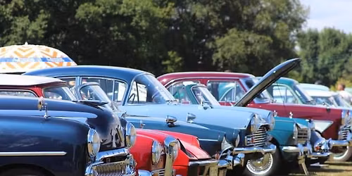 Classic Car Cruise-in (June)