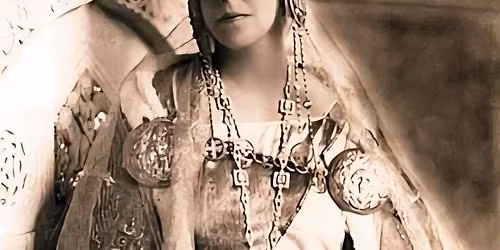 Regina Maria: Cronicarul timpurilor sale \u2013 conferin\u0163\u0103 cu acad. Georgeta Filitti