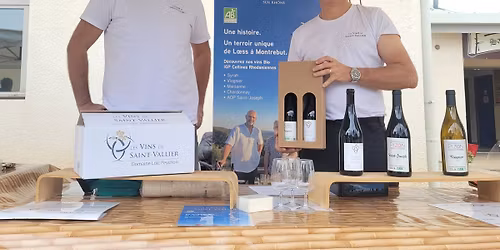 MARCH\u00c9 DE NO\u00cbL \u00c0 SAINT VALLIER