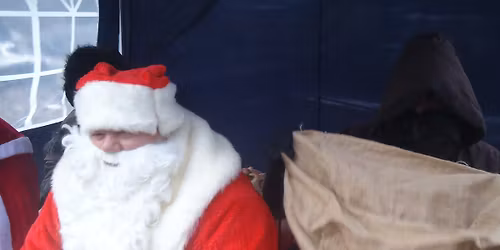 Samichlaus bei der Gartenbahn