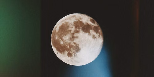 Understanding Your Natal Moon through Astrology & Tarot