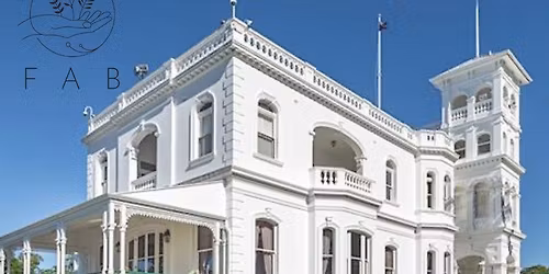 Tour Government House