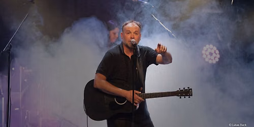 Thomas Stipsits & Band Austropop lebt! - Posthof FrischLuft Open Air