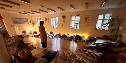 Pole Serca. Reinkarnacyjny Kr\u0105g Uzdrowienia