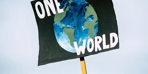 Tiempo de Transici\u00f3n: Destino, Karma y Consciencia en Acci\u00f3n